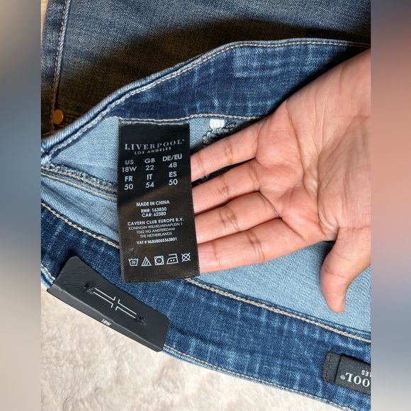 Liverpool Los Angeles Skirts | Chloe Pencil Skirt Sunset Hills | Sz 18W - Picture 4 of 13